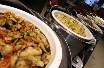 Nikmati Menu Buffet 200 Macam Makanan di Aston Imperial Bekasi