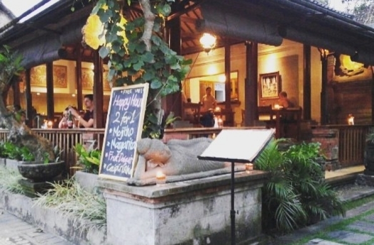 The Legend Cafe di Ubud. (Instagram/@thelegendubud)