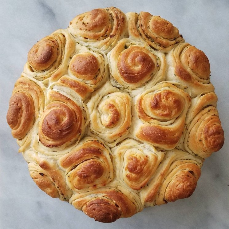 Roti Kubaneh khas Timur Tengah.(Instagram/@sherrytiao)