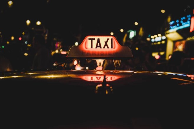 Taxi (Unsplash)