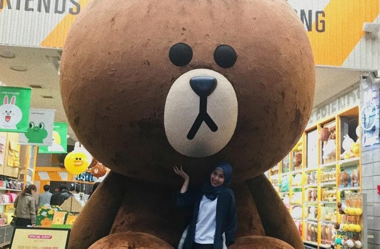 Gaya Liburan Defia Rosmaniar (instagram.com/defiarosmaniar)