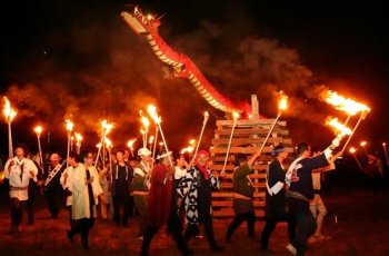 Kemeriahan Festival Naga Terbang Enshu Hamakita di Jepang