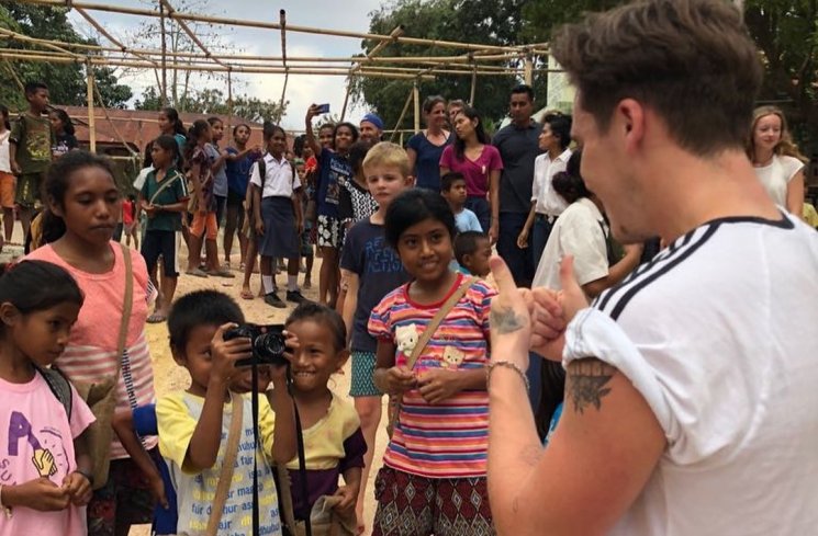 Foto Liburan Keluarga David Beckham di Indonesia (instagram.com/victoriabeckham)