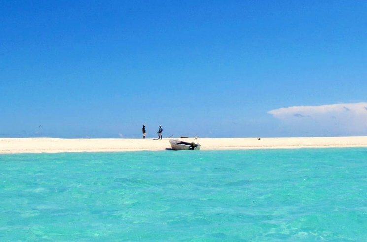 Taka Bonerate, Surga Bahari Tersembunyi di Sulawesi Selatan. (Instagram/@liburanpremium)