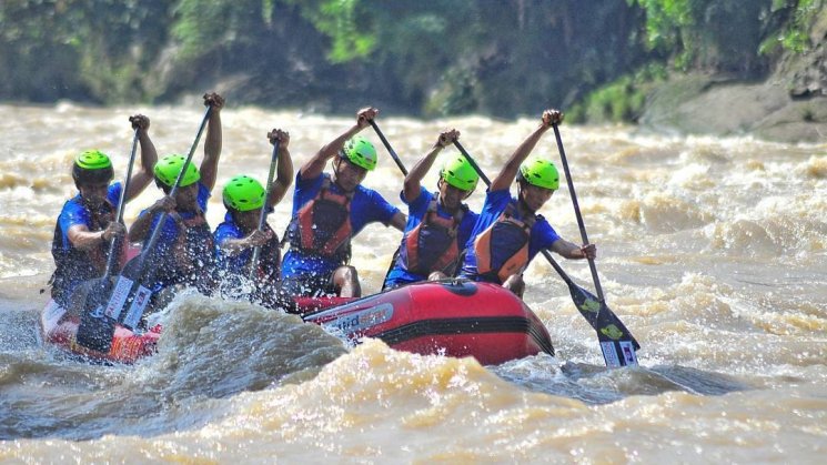 Sungai Cicatih di Sukabumi. (Instagram/@visitsukabumi)