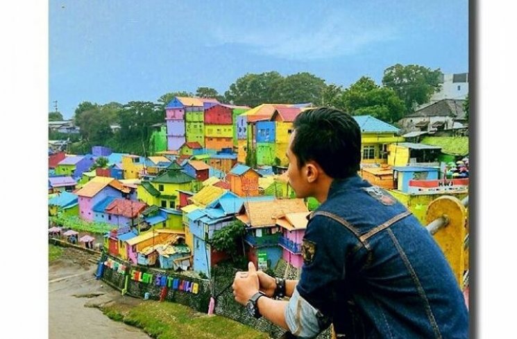 Kampung Warna-Warni di Malang (instagram.com/roviqmuhammad)