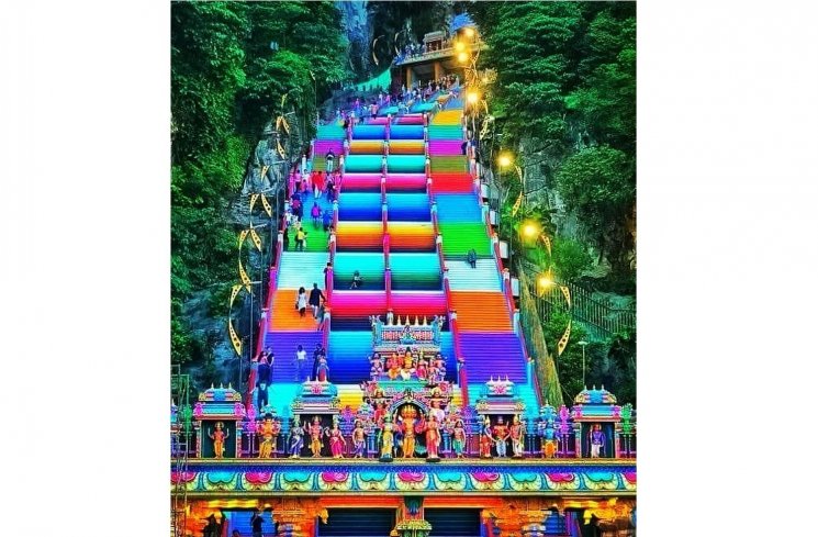 Kompleks Kuil Batu Caves (instagram.com/batucaves)