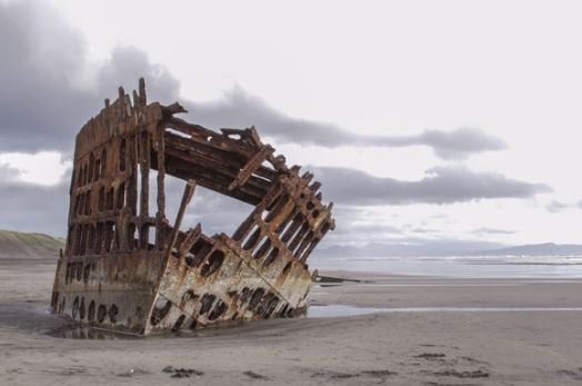 Peter Iredale (Atlas Obscura)