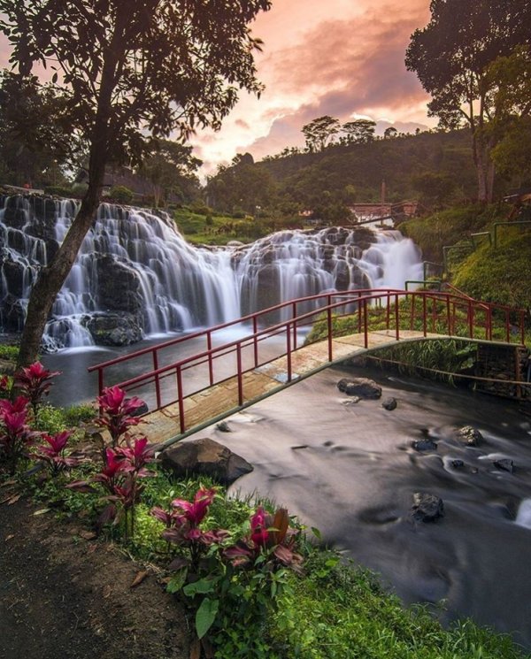 Air Terjun Mini Niagara (Instagram A Iwan)