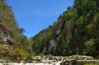Air terjun Tanggedu (Instagram dinni s)