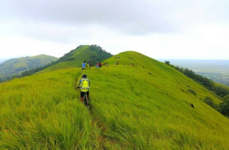 Bukit Sapu Angin (instagram.com/bersepeda_kalsel)