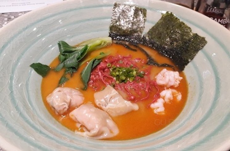 Koji Rice dengan kuah Spicy miso, salah satu menu yang ditawarkan Nudles. (Suara.com/Dinda Rachmawati)