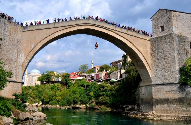 Ritual Kedewasaan Bagi Lelaki di Mostar (Pixabay/croatiatipscom)