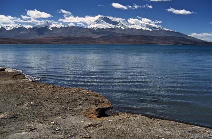 5 Danau Mematikan di Dunia (Wikimedia Commons)