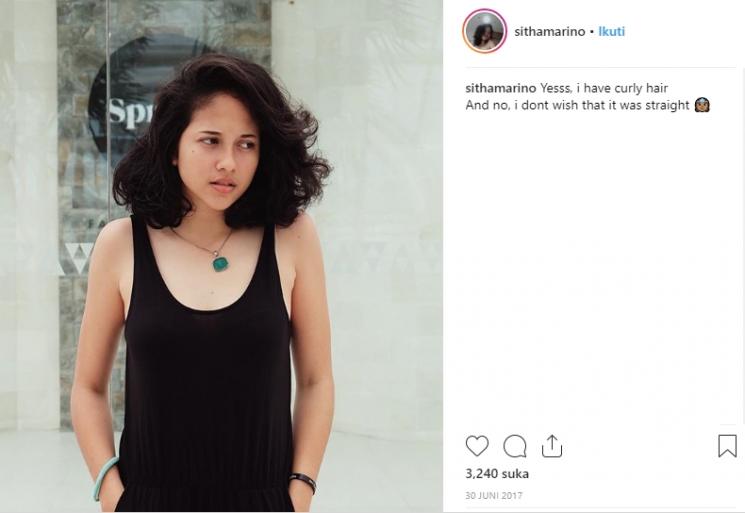 Gaya liburan Sitha Marino. (Instagram/@Sithamarino)