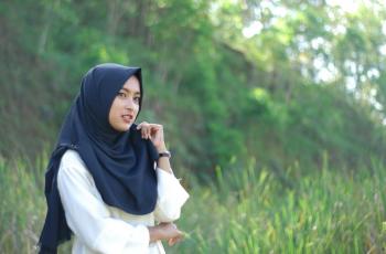 Stereotip Wisatawan Millenial Indonesia, Kamu Begini Juga Nggak?