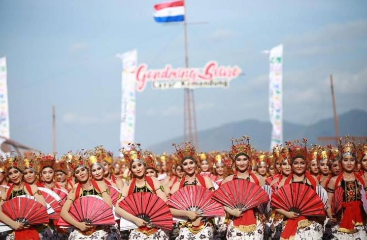 Festival Gandrung Sewu (facebook.com/Kemenpar)