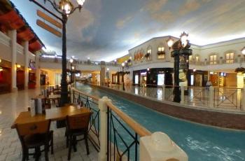 Wisata ala Venesia di Mall Villaggio (Google Maps)