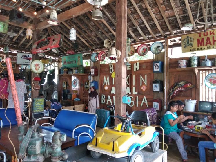 Kafe 80's Bocor Alus di Yogyakarta. (Guideku/Dinar Surya Oktarini)