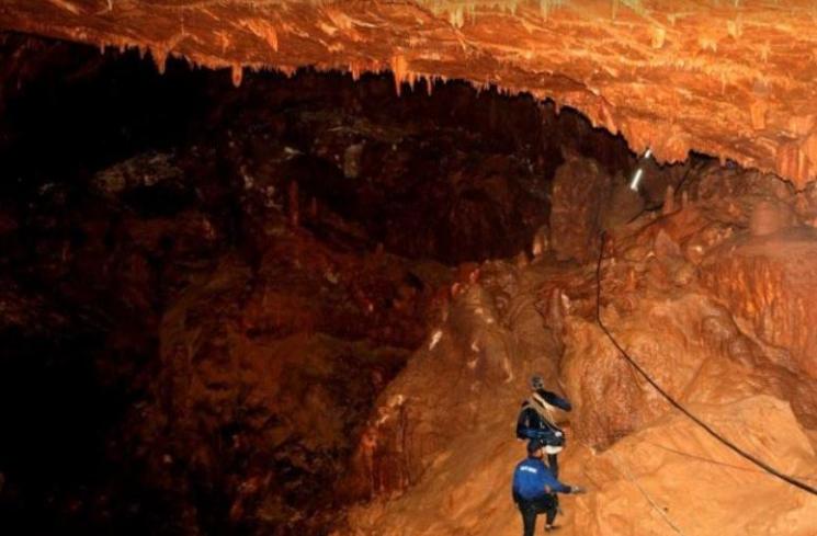 Gua Thailand Tempat Klub Sepak Bola Terjebak (Google Maps)