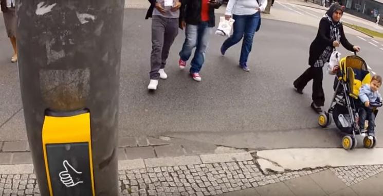 Street Pong di Jerman (youtube.com/Sandro Engel)