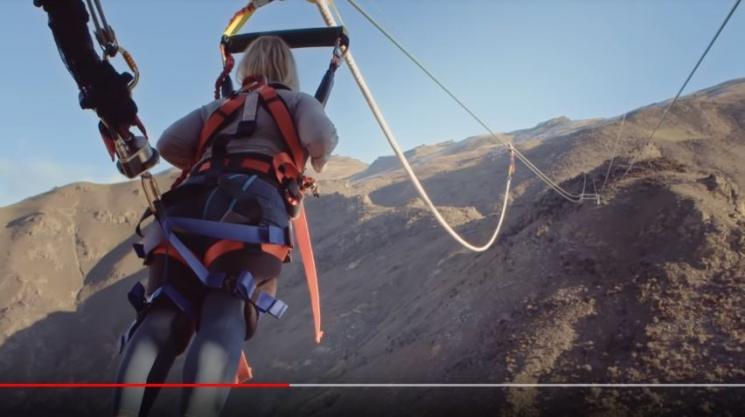Nevis Catapult di Selandia Baru (youtube.com/AJ Hackett Bungy NZ)
