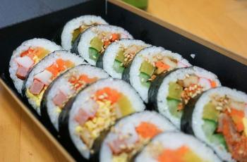 Nikmatnya Gimbap, Sushi Gulung Khas Korea