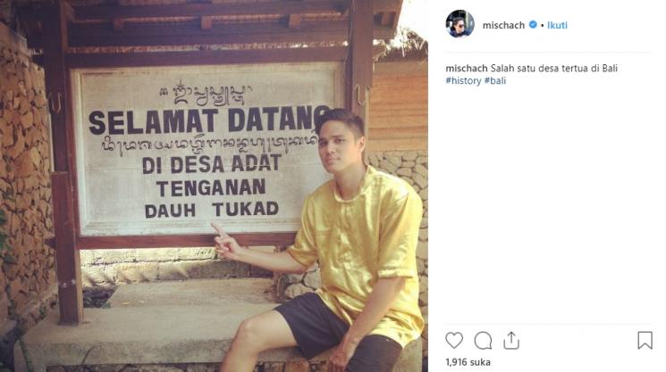 Gaya liburan Mischa Chandrawinata. (Instagram/@mischach)