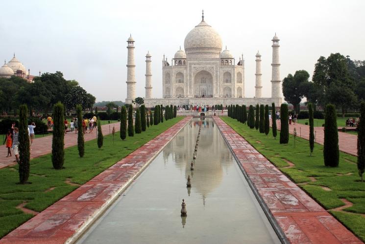 Taj Mahal, Salah Satu Destinasi yang Terdampak Overtourism (Pixabay/skeeze)