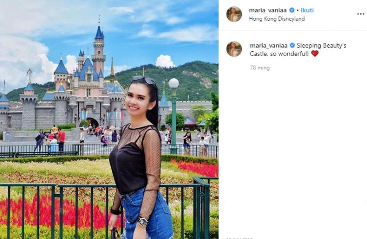 Foto liburan Maria Vania. (Instagram/@maria_vaniaa)
