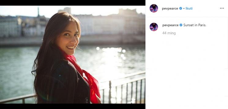 Potret liburan Pevita Pearce. (Instagram/@pevpearce)