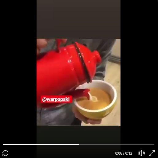 Bikin Latte Art Pakai Teko, Endingnya Malah Begini (twitter.com/thepopoh)