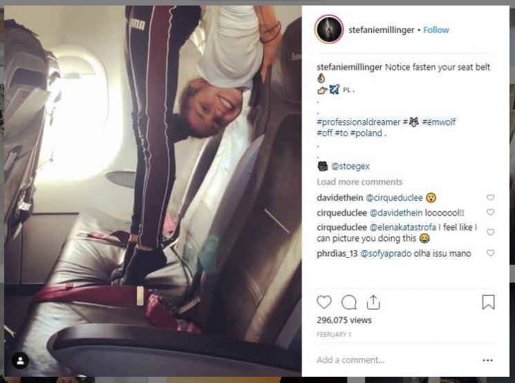 Penumpang Lakukan Gerakan Gimnastik di Kursi Pesawat (instagram.com/stefaniemillinger)