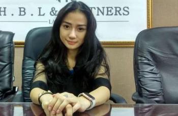 Glamor Abis, Begini 5 Gaya Liburan Aktris Cantik Bella Luna