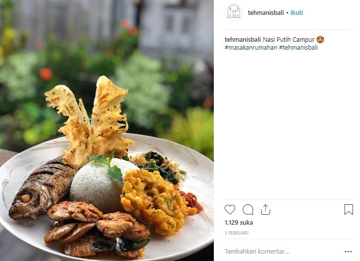 Menu makanan di warung makan Teh Manis milik Tamara Bleszynski. (Instagram/@tehmanisbali)