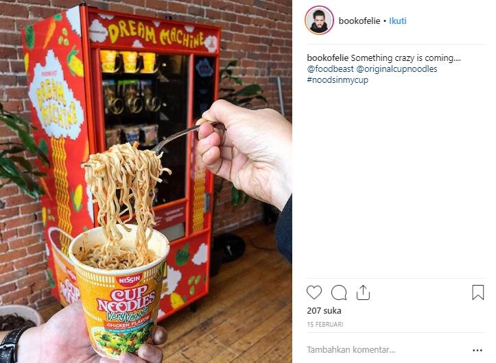 Bikin Ngiler, Vending Machine Ini Bagikan Mie Instan Gratis. (Instagram/@foodbeastdreammachine)