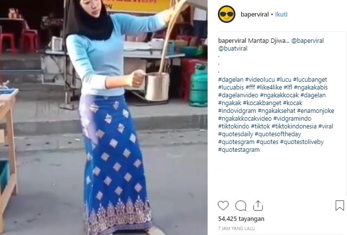 Wanita cantik pembuat teh tarik. (Instagram/@baperviral)