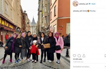 Anang Hermansyah serta Ashanty ajak keluarga besar liburan ke Turki. (Intagram/@ashanty_ash)
