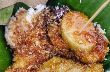Nikmatnya Lupis Blok O Yogyakarta, Kuah Gulanya Tumpeh-tumpeh