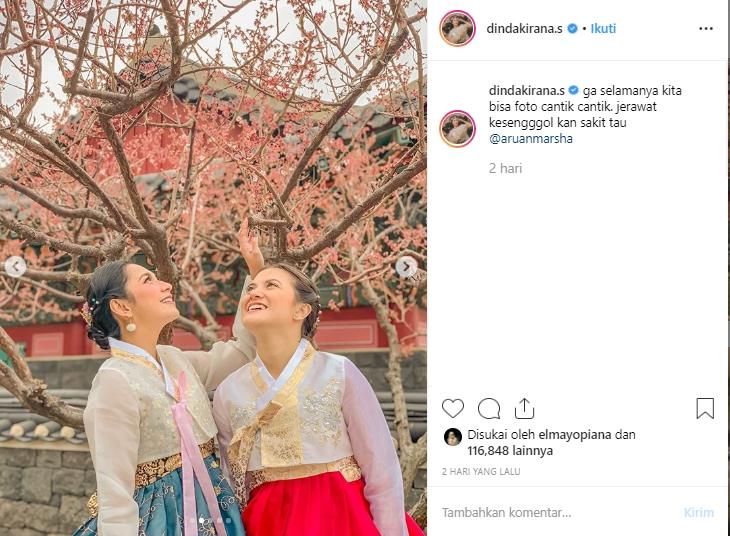  Liburan Bareng ke Korea, Marsha Aruan da Dinda Kirana Kompak Pakai Hanbok. (Instagram/dindakirana.s