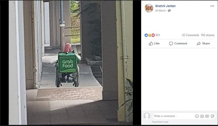 Driver Wanita Berkursi Roda (facebook.com/Shahril Jantan)