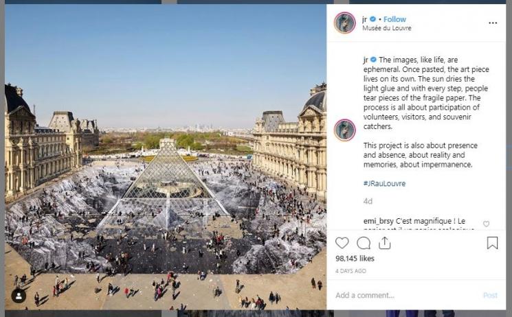 Ilusi Optik di Louvre (instagram.com/jr)