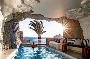 (Instagram Exotic Luxury Media)