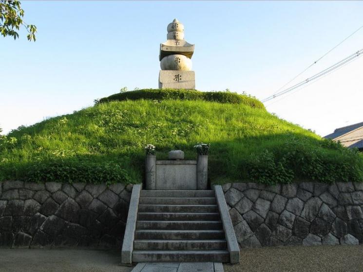 Mimizuka Mound, Kuburan Hidung Manusia di Jepang (Google Maps)