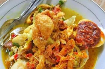 Istimewa, Lezatnya Tipat Blayag, Olahan Ketupat Khas Buleleng Bali