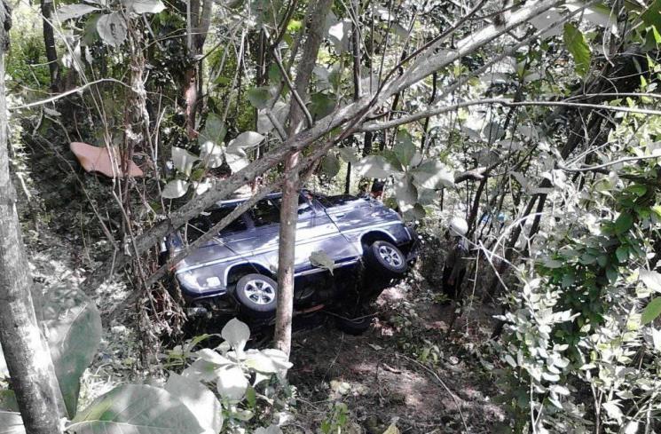 Mau Wisata ke Pantai Gunung Kidul, Mobil Berisi 11 