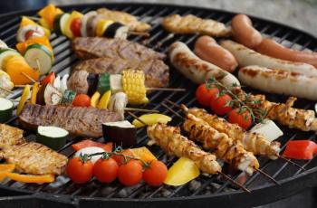 Ngeselin, Dianggap Gendut, Perempuan Ini Ditolak Saudarinya Ikut Pesta BBQ