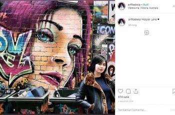 Gaya liburan Arfita Dwi Putri, istri Yama Carlos. (Instagram/@arfitadwip)