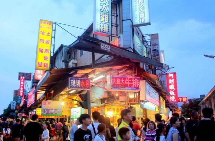 Shilin Night Market. (Arendya/Suara)