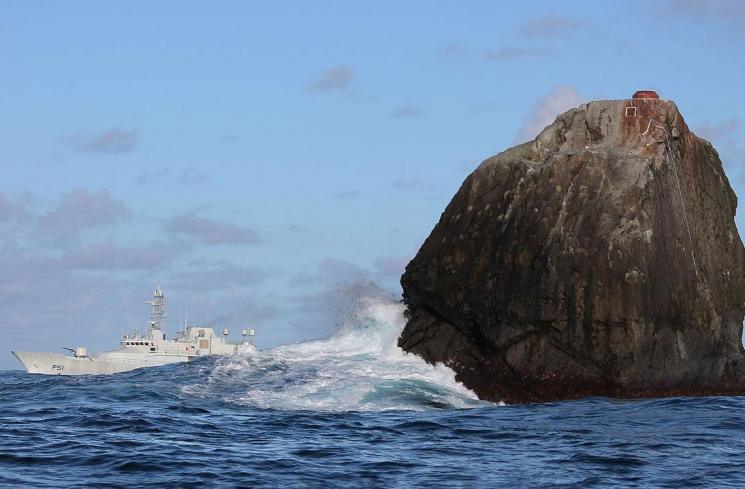 Pulau Rockall (Wikimedia Commons)